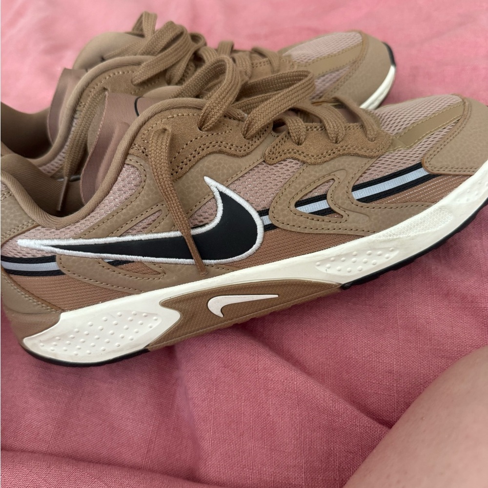 Nike Jam women’s size 11.5